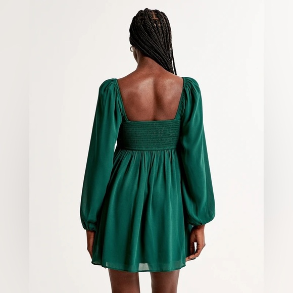 NWT - A&F Emerson Balloon Sleeve Mini Dress in Emerald Green - Size XL - Picture 2 of 8